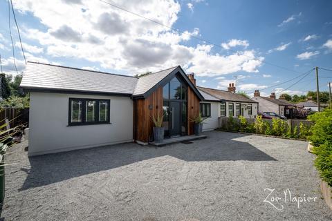 8 Basin Road, Heybridge Basin, Maldon, CM9 4RG