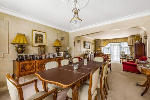 4 bedroom detached house for sale, Highview Gardens,  Finchley N3,  N3