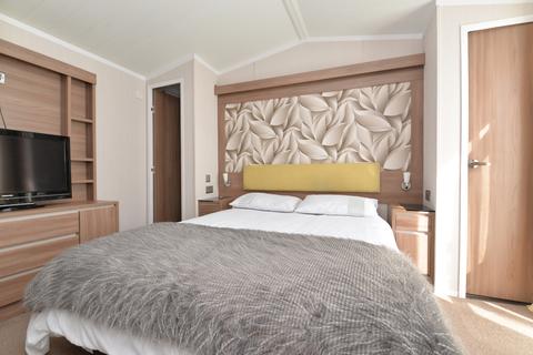 2 bedroom mobile home for sale - Naish Common, Seaview Road, Hoburne Naish