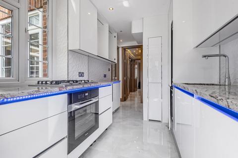 undefined, Townshend Road,  St. Johns Wood,  NW8