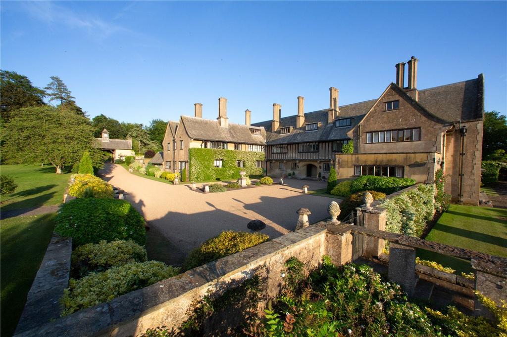 The Ewelme Park Estate, Park Corner, Nettlebed, HenleyonThames