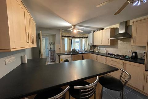 31 Burton Road, Dudley, DY1 3TB