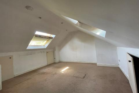 31 Burton Road, Dudley, DY1 3TB