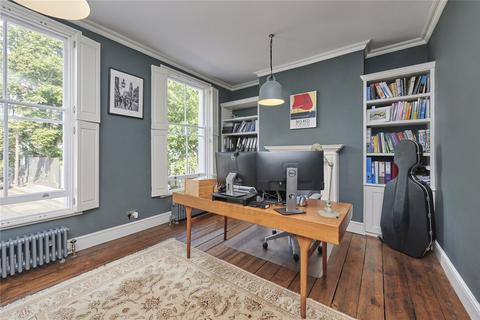 4 Rheidol Terrace, London, N1 8NT