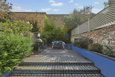4 Rheidol Terrace, London, N1 8NT