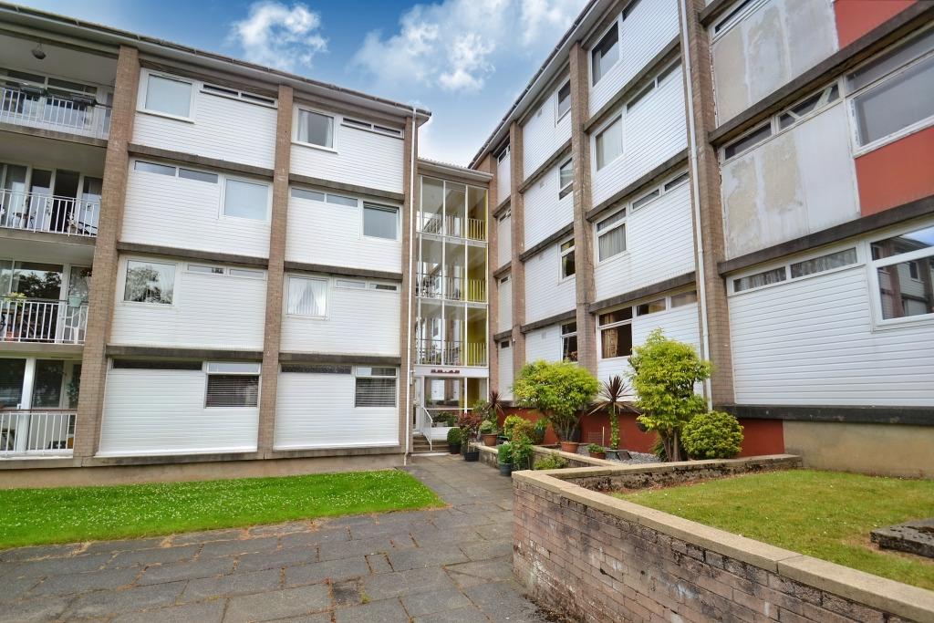 Telford Road, East Kilbride, G75 0HW 2 bed flat £550 pcm (£127 pw)