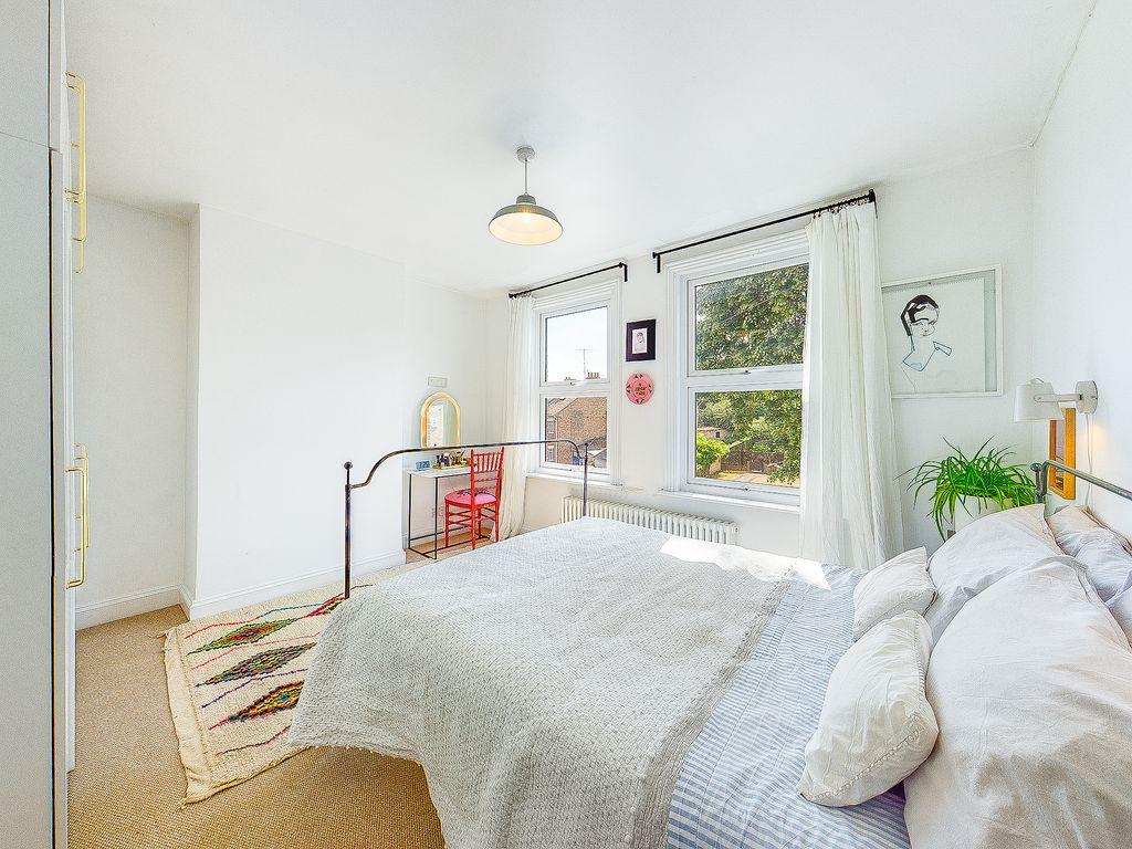 Bedroom 1 (Double)