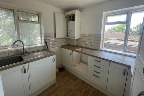 8 Haven Close, Hayes, UB4 8AW