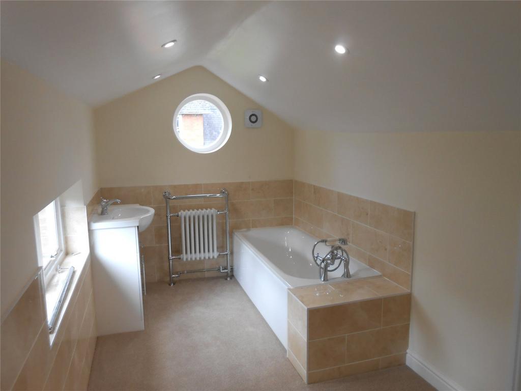 Master En-Suite
