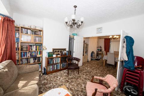 3 bedroom semi-detached house for sale - Fairway, Prestwich