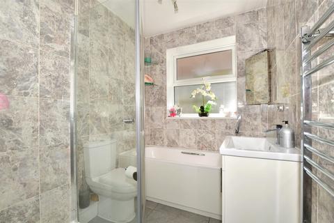 1 Smugglers Way, Birchington, CT7 9HP