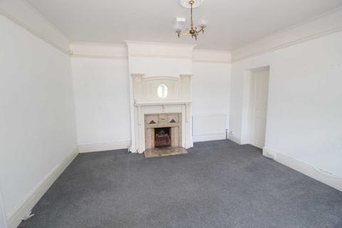 25 Roxwell Road, Chelmsford, CM1 2LY
