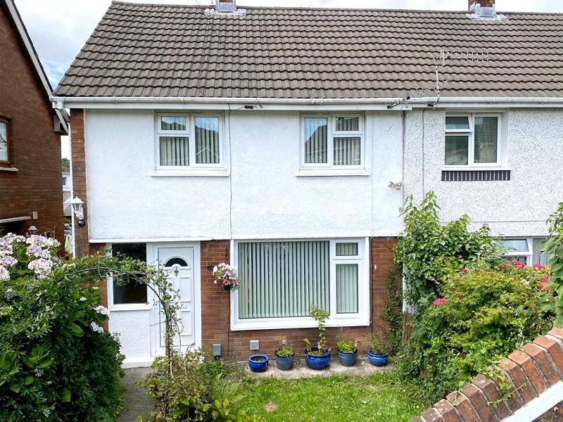 Darren Road Briton Ferry Neath 2 Bed Semi Detached House £145000