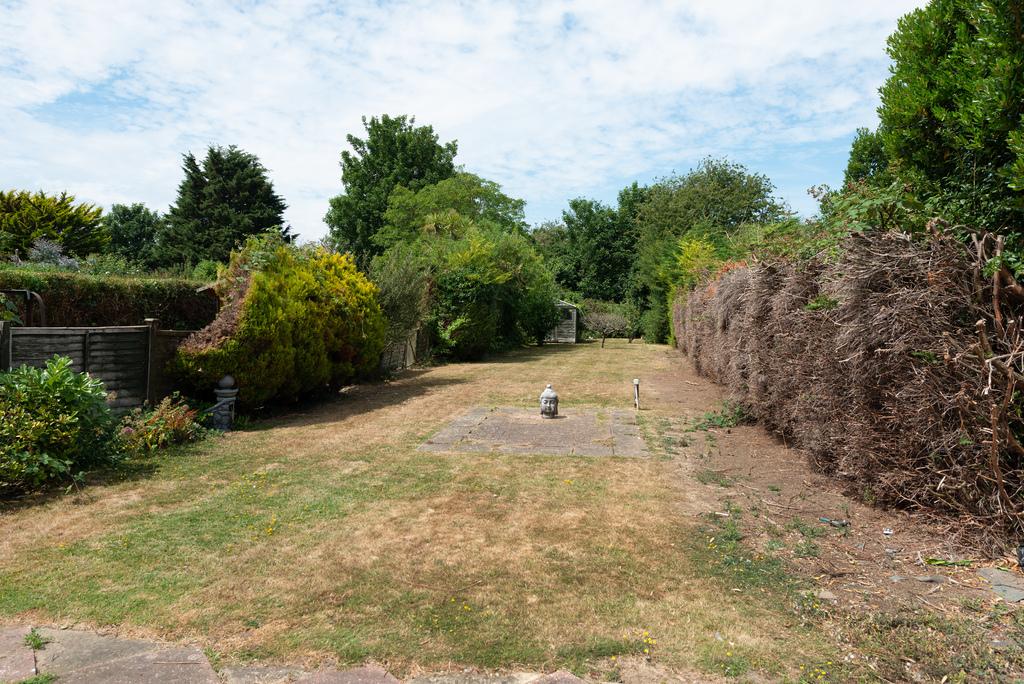 St. Johns Road, Swalecliffe, Whitstable. 2 bed semidetached bungalow