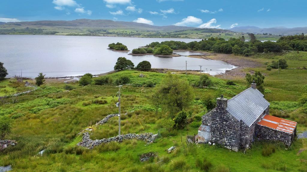 Trawsfynydd LL41 3 bed farm house for sale £450,000