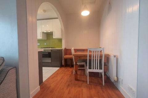 2 bedroom flat to rent, Market Street, The City Centre, Aberdeen, AB11