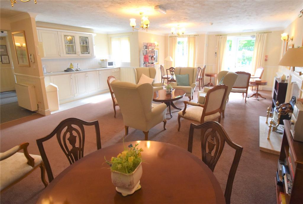 Communal Lounge