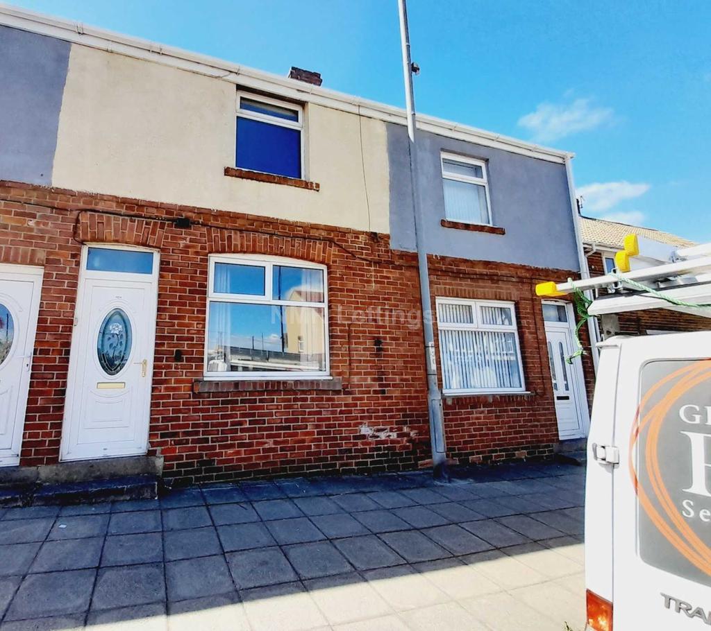 High Street, Easington Lane 2 bed terraced house £475 pcm (£110 pw)