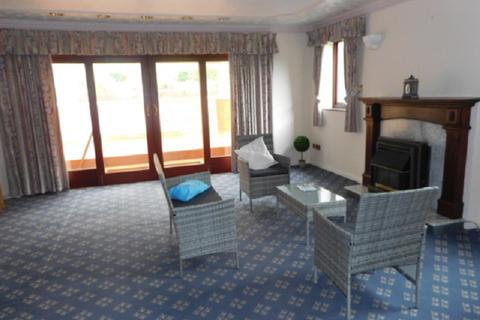 6 Caeglas Close, Ffairfach, Llandeilo, SA19 6UN