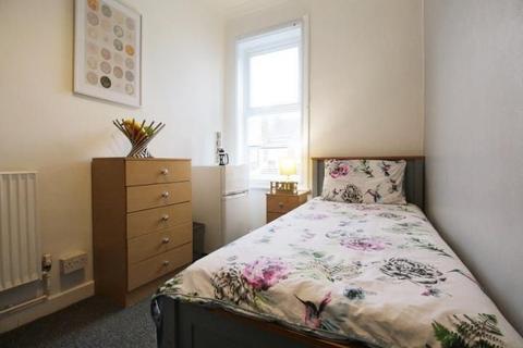 1 bedroom in a house share to rent - Eastbourne Street, Lincoln, Lincolnsire, LN2 5BW, United Kingdom