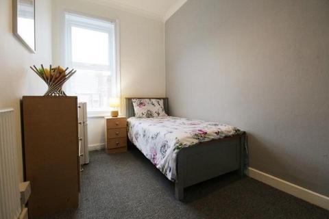 1 bedroom in a house share to rent, Eastbourne Street, Lincoln, Lincolnsire, LN2 5BW, United Kingdom