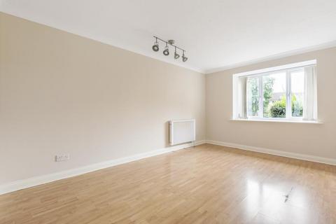 2 bedroom apartment to rent, Heron Drive,  Bicester,  OX26