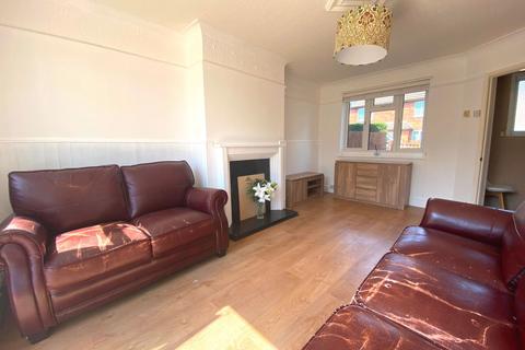 29 Randall Road, Northampton, NN2 7DG