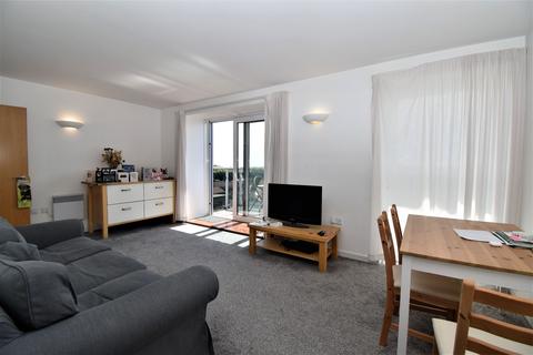 2 bedroom apartment to rent, Becket House, New Road, Brentwood