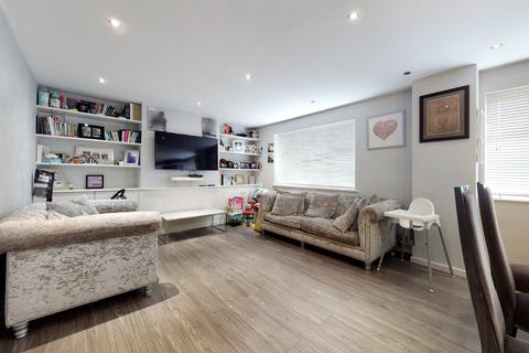 2 bedroom flat for sale, Belvedere Court, Lyttelton Road, London