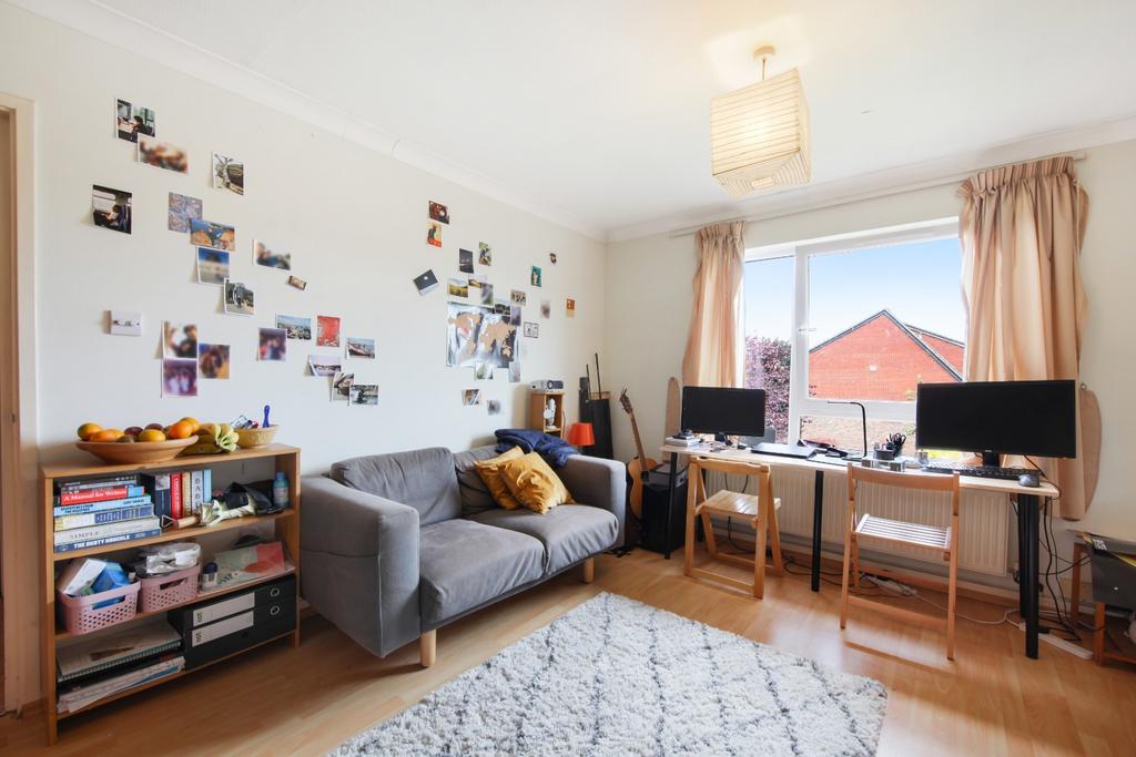 Apartment in London, West Kensington - View 4