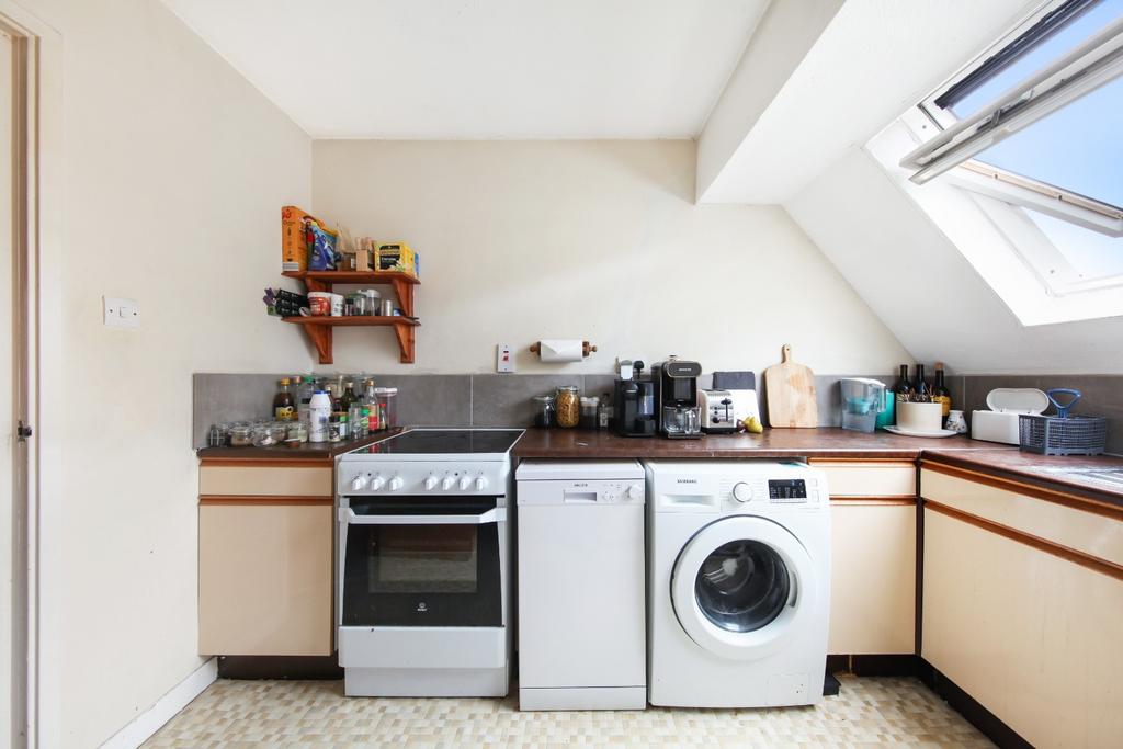 Apartment in London, West Kensington - More