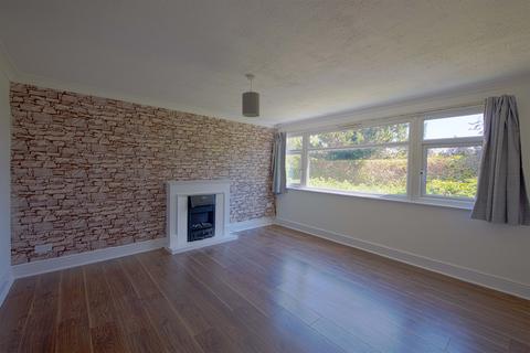 3 bedroom semi-detached house to rent, The Croft, Maidenhead, SL6