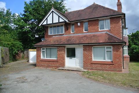 3 bedroom detached house to rent, Swanlow Lane, Winsford