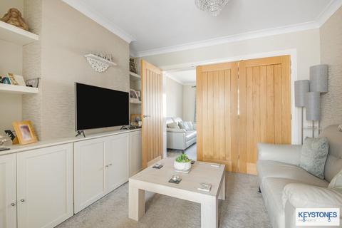 35 Highfield Road, Romford, RM5 3SA