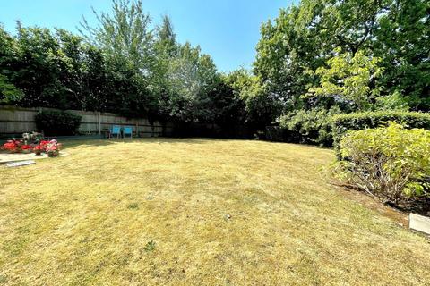 45 Badgers Copse, Park Gate, Southampton, SO31 1DW