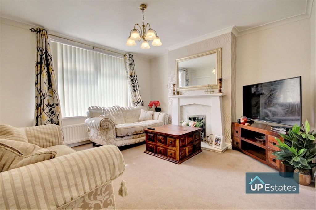 Whitmore Park Road, Coventry 2 bed terraced house £200,000