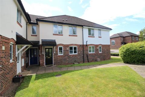 3 bedroom terraced house to rent, Priory Gardens, Hall Green, BIRMINGHAM, West Midlands, B28