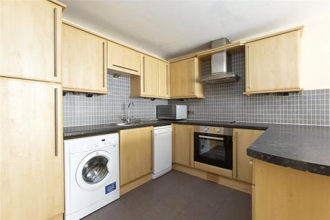 1 bedroom flat to rent, Viewcraig Gardens, Edinburgh, EH8