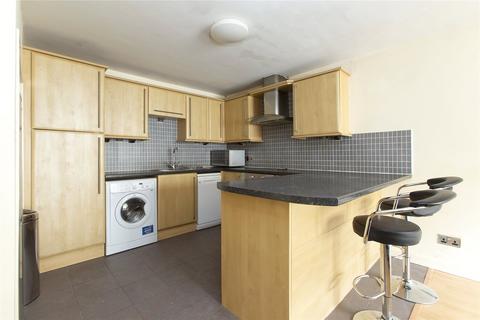 1 bedroom flat to rent, Viewcraig Gardens, Edinburgh, EH8