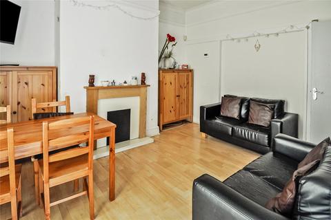 1 bedroom terraced house to rent, Beverly Road, Manchester, M14