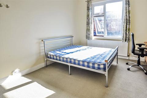 1 bedroom terraced house to rent, Beverly Road, Manchester, M14