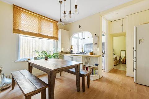 2 bedroom maisonette for sale - Theodore Road, Hither Green