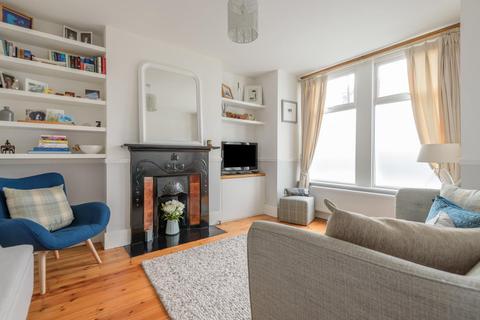 82 Acre Road, London, SW19 2AJ