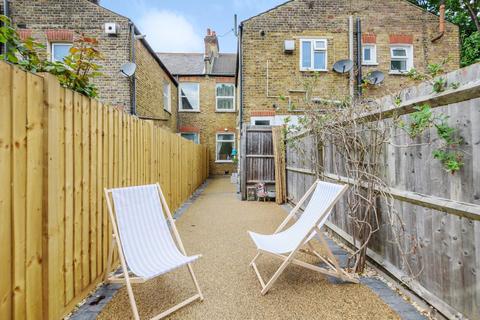 82 Acre Road, London, SW19 2AJ