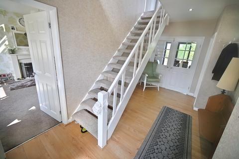 4 bedroom detached house for sale - Coniston Road, Wolverhampton WV6