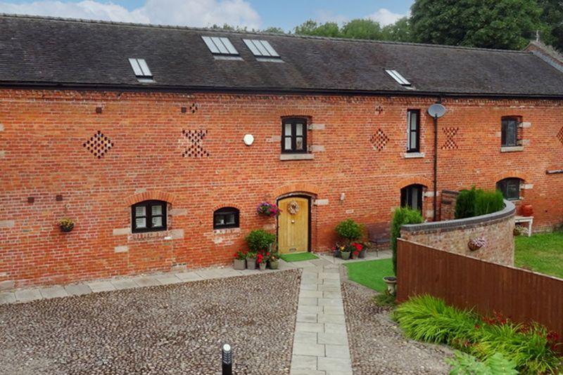 Moss End, Smallwood, Sandbach, Cheshire, CW11 2XQ 4 bed terraced house