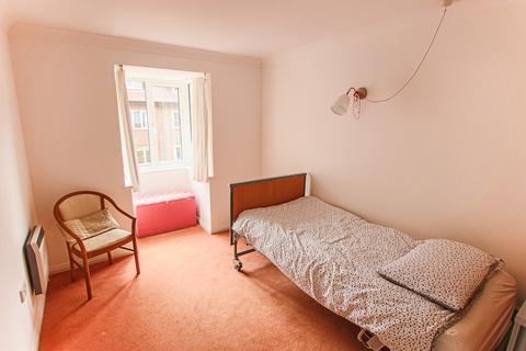 2 bedroom apartment for sale - Portland Road, East Grinstead, RH19