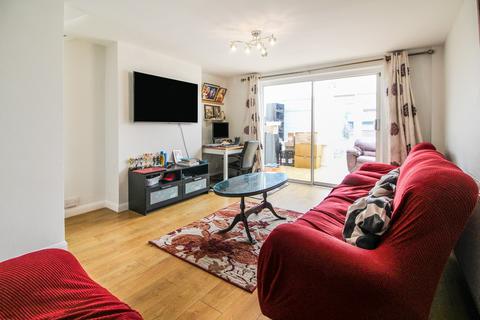 19 Appleford Road, Reading, RG30 3NX