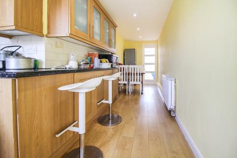 19 Appleford Road, Reading, RG30 3NX