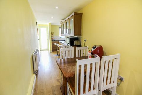 19 Appleford Road, Reading, RG30 3NX